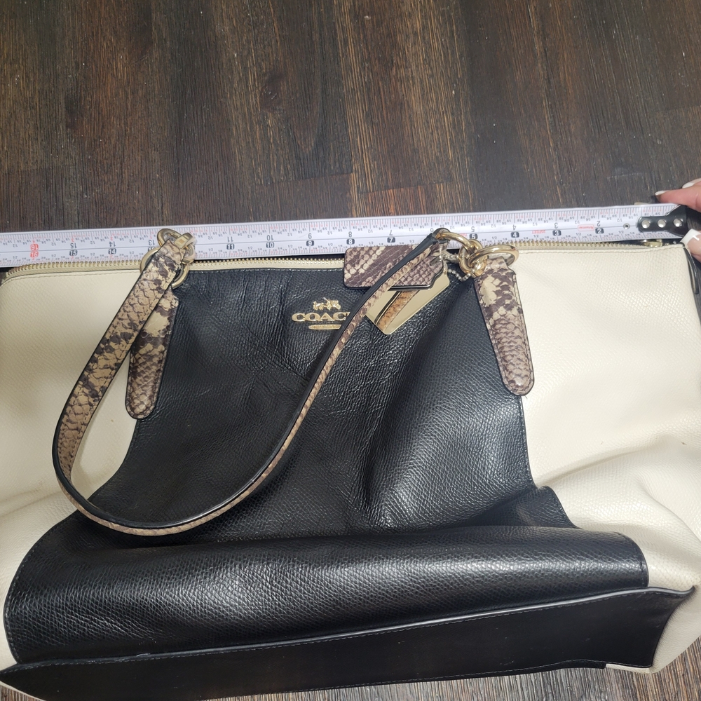 Coach Black and Cream Shoulder Bag with Snakeskin Accents - Picture 10 of 10